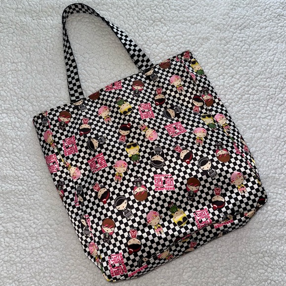 🩷🖤Harajuku Lovers checkered tote bag “a fatal attraction to cuteness” zipper - Picture 11 of 12